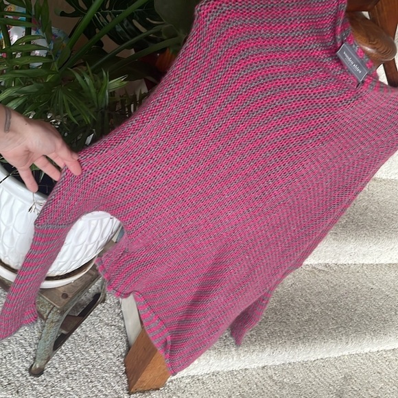 Wooden Ships Mohair Wool Slouchy Pink Sweater - Picture 4 of 11